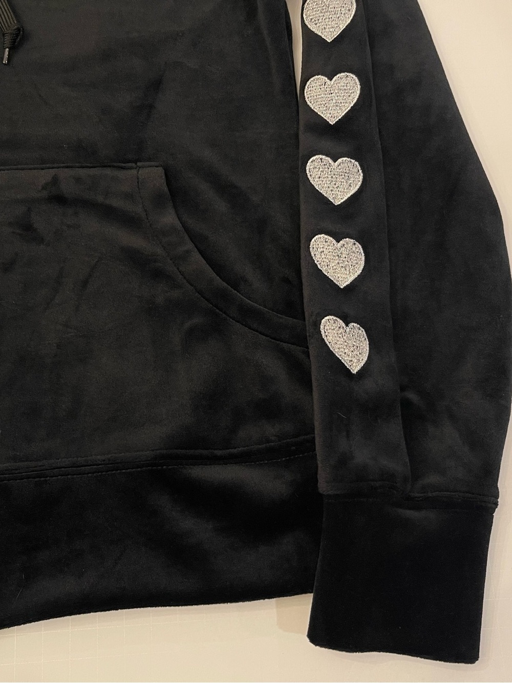 Iconic Paris Hilton Velour Hoodie Black Size XS - Picture 5 of 9